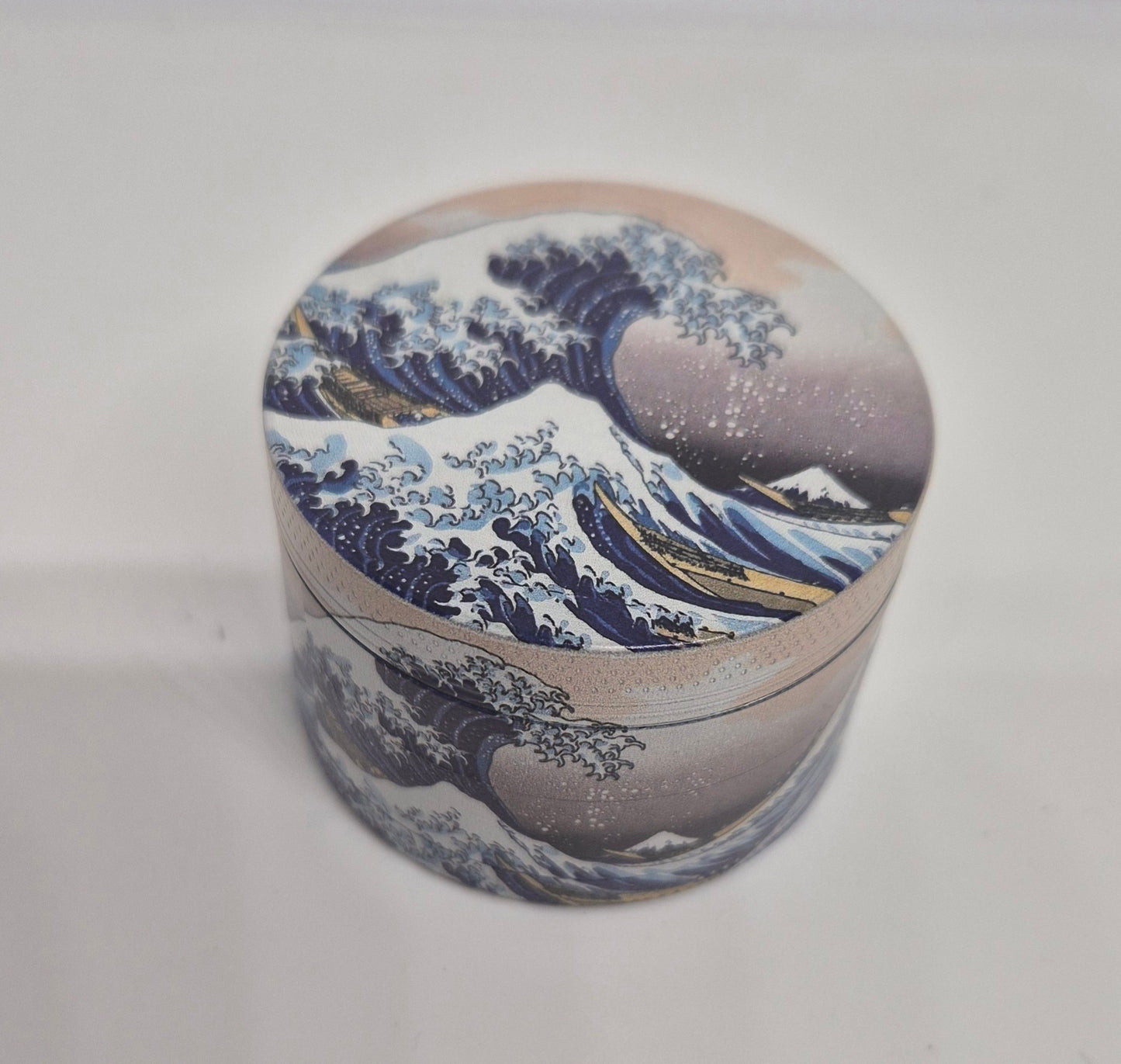 Japanese Great Wave Herbal Grinder (50mm)